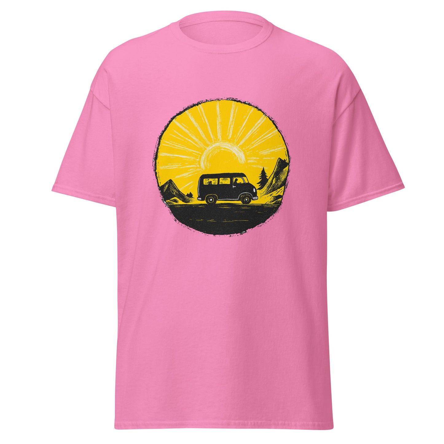 "YELLOW!" - Campervan On Tour! - Klassisches Unisex T-Shirt - in 4 Farben