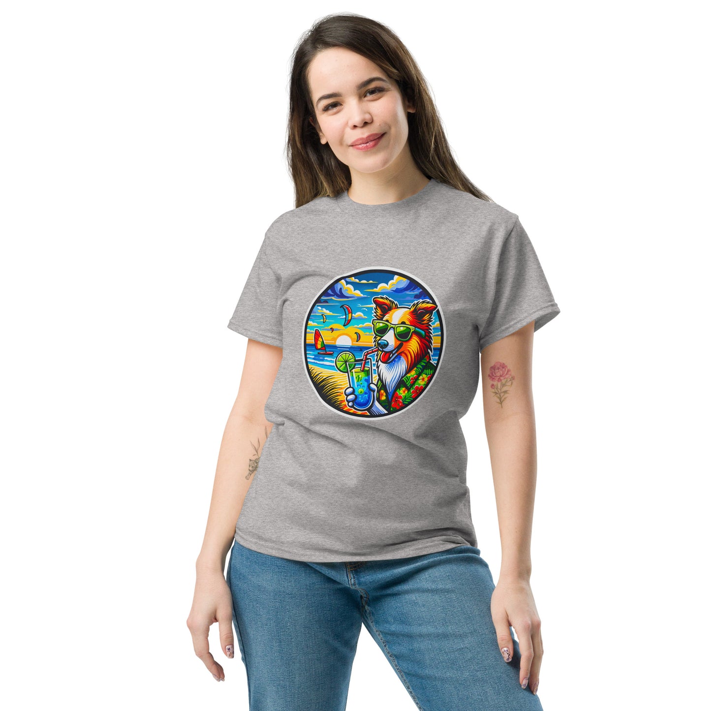 "Dogs On Vacation"-Kollektion - Australian Shepherd #4 (at Baltic Sea) - Klassisches Unisex-T-Shirt - 13 verschiedene Farben