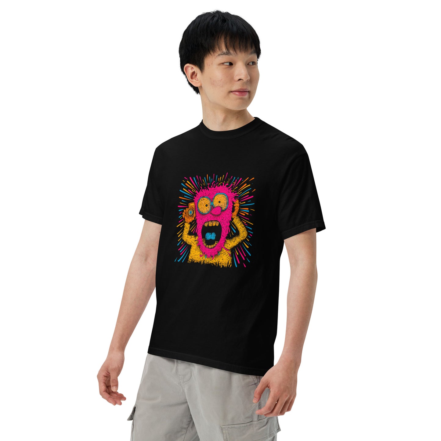 "Neon Photographer" - Schweres textilgefärbtes Unisex-T-Shirt mit DTF-Foliendruck - Schwarz und Navy-Blau