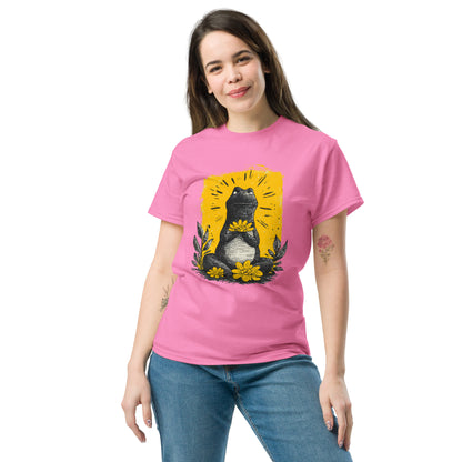 "YELLOW!" - Meditating Dino - Klassisches Unisex T-Shirt - in 4 Farben