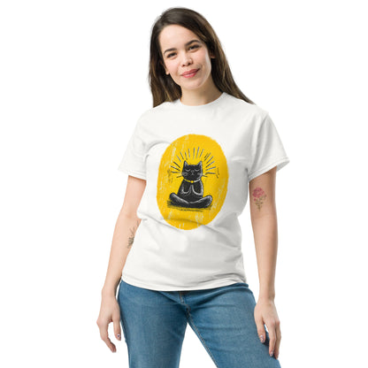 "YELLOW!" - Yoga-Cat - Klassisches Unisex T-Shirt - in 4 Farben