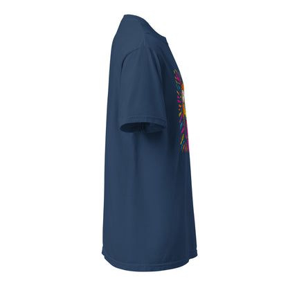 "Neon Dogs" #1 - Schweres textilgefärbtes Unisex-T-Shirt mit DTF-Foliendruck - Schwarz und Navy-Blau